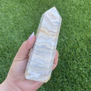 Banded Calcite Tower